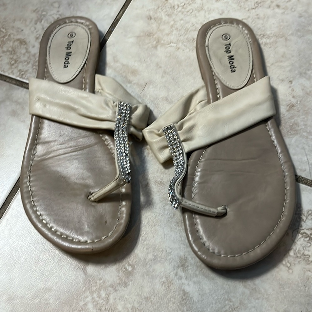 Tom Moda sandals